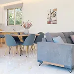 Mavra Villa