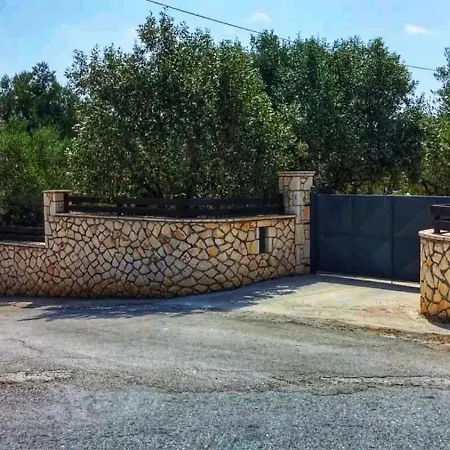 Mavra